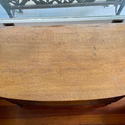 Vintage tiger oak 3-drawer dresser on casters