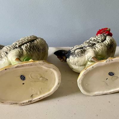 Vintage Japan painted ceramic rooster & hen