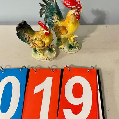 Vintage Norcrest painted ceramic rooster & hen