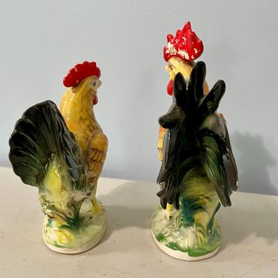 Vintage Norcrest painted ceramic rooster & hen