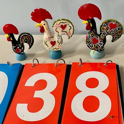 Trio of vintage ceramic Barcelos painted roosters