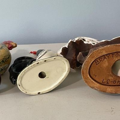 Vintage 3pc lot of ceramic & chalkware roosters