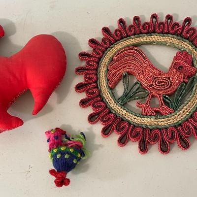 Mixed 5pc lot of rooster decor