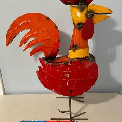 Large welded metal rooster
