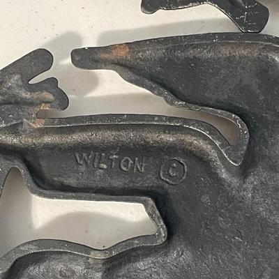 Pair of vintage Winton painted cast iron fighting roosters