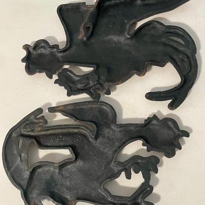 Pair of vintage Winton painted cast iron fighting roosters
