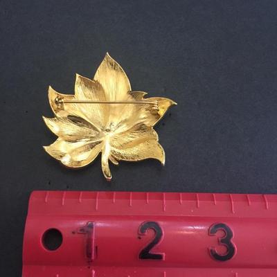 Vintage, gold and silver toned leaf brooch