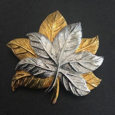 Vintage, gold and silver toned leaf brooch