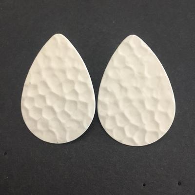 Vintage white enamel teardrop shaped earrings