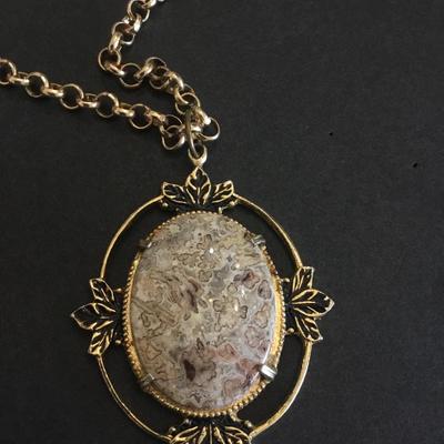 Beautiful vintage picture. Jasper large pendant necklace. Very nice very beautiful.