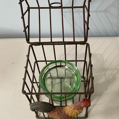 Mixed 3pc lot of roosters