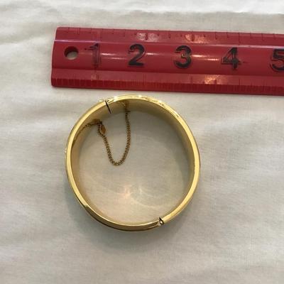 Beautiful, vintage gold tone, Monet hinged bracelet