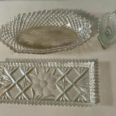 Vintage 6p lot of clear hobnail + cut glass trays
