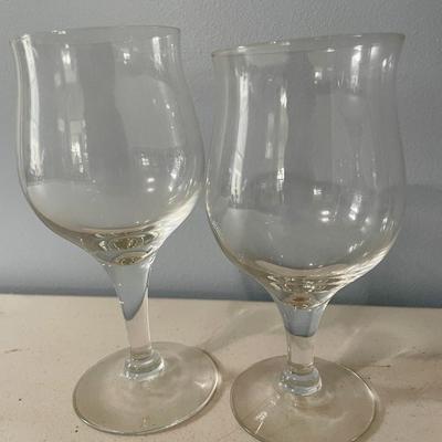 Mixed lot of 17 beer glasses