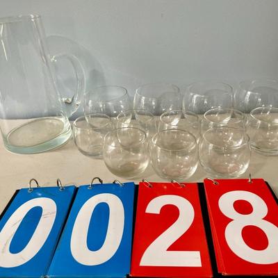 Set of 12 vintage round cocktail/wine glasses + pitcher