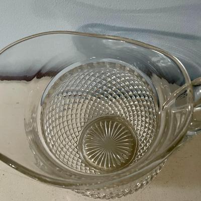 Mixed lot of rooster egg plates/cups + clear hobnail egg plate