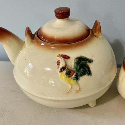 Mixed rooster kitchen lot