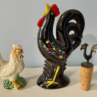 Vintage ceramic rooster + hen salt & pepper shakers + cork