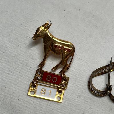 Lot 524 Lot #7 Jewelry Award pins