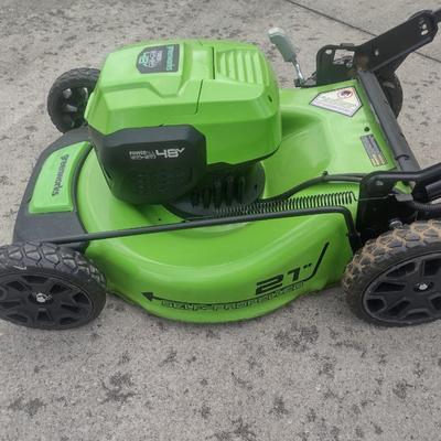 Greenworks Battery Operated 21" Lawn Mower 48 Volt with Batteries and Charger