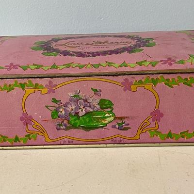 Mixed lot of 4 advertising tins