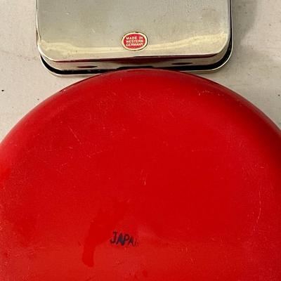 Mixed lot of 3 vintage ashtrays