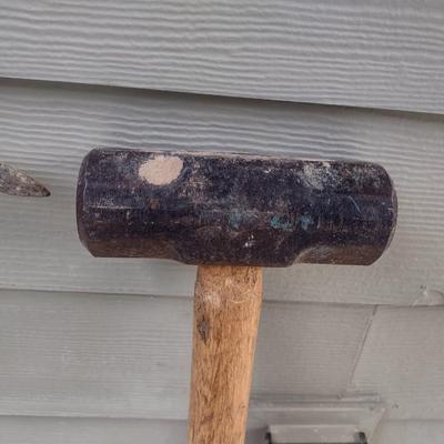 Sledgehammer and Pickaxe Hand Tools