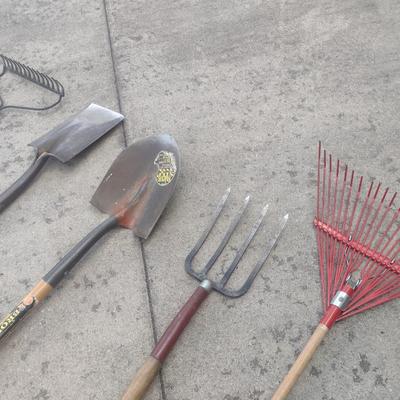 Assortment of Hand Garden Tools