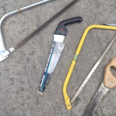 Assortment of Limb and Rough-Cut Saws
