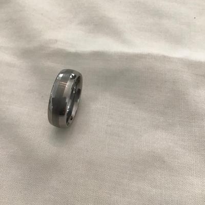 Very nice men’s ring