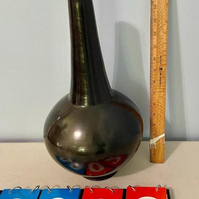 Vintage Lama Oaxaca Mexico black clay vase