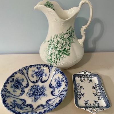 Trio of vintage stoneware