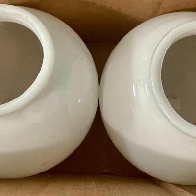 Vintage 3pc lot round glass shades