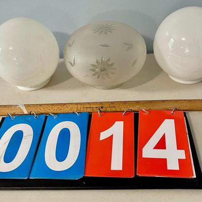 Vintage 3pc lot round glass shades