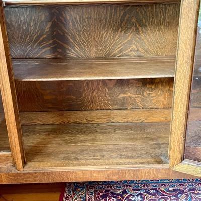 Antique arts-and-crafts tiger oak 4-shelf china cabinet