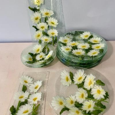 Vintage 15pc lot daisy glass dishware