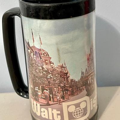 Vintage Walt Disney World plastic tankard + pair Baltimore Orioles Budwiser plastic mugs