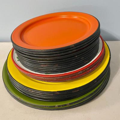 Mixed vintage 28pc Japan metal dishware