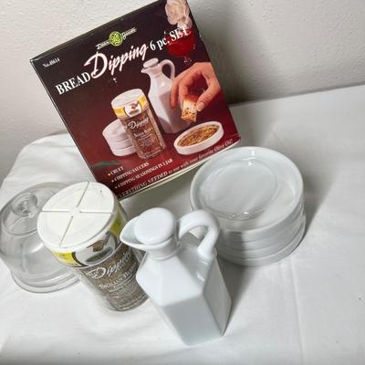 Lot 548 Kitchen stuff