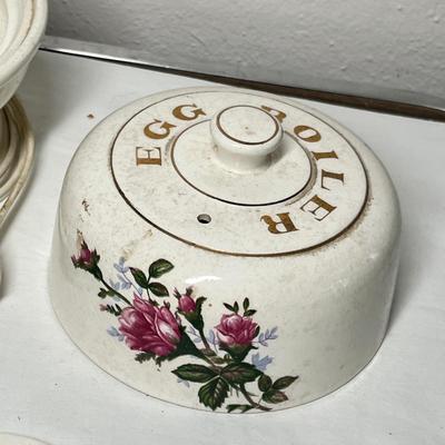 Lot 569 Egg coddler