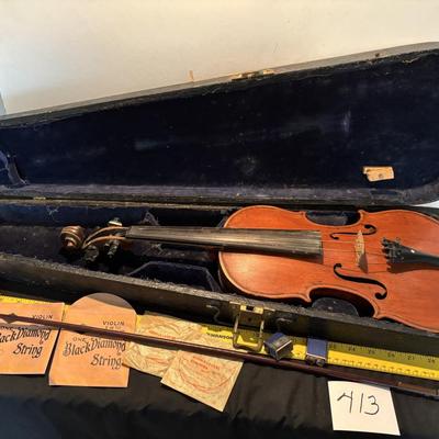 Vintage Violin in Wooden Case