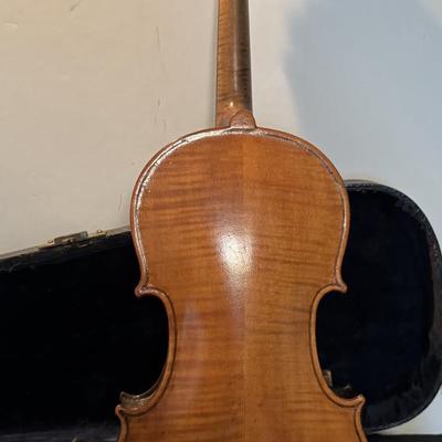 Vintage Violin in Wooden Case