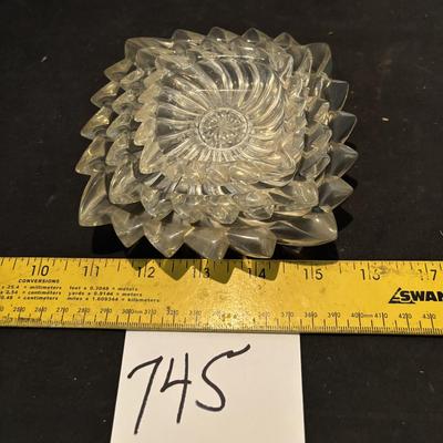 Vintage Ashtray Set