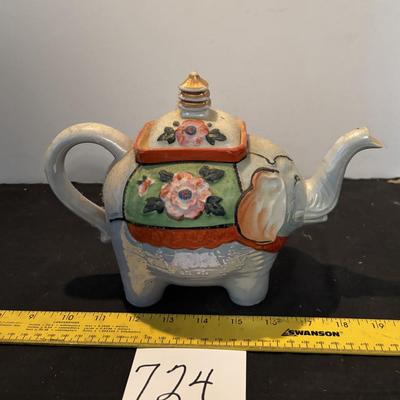 Vintage Lusterware Elephant Teapot