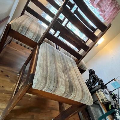 Lot 595 Pine square table