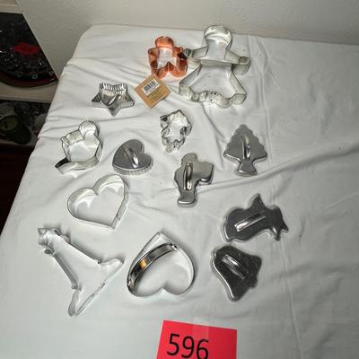 Lot 596 Cookie cutters