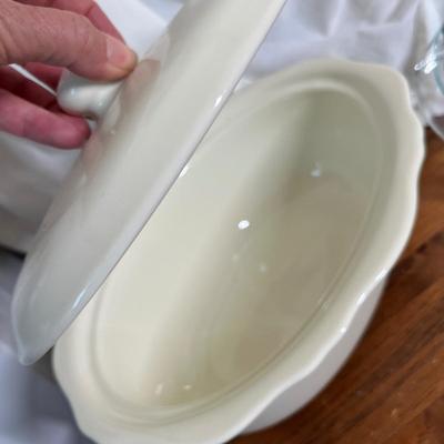 Lot 606 pie plates & Baker