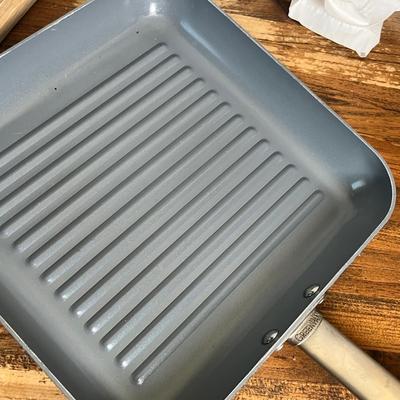 Lot 611 Cuttting boards