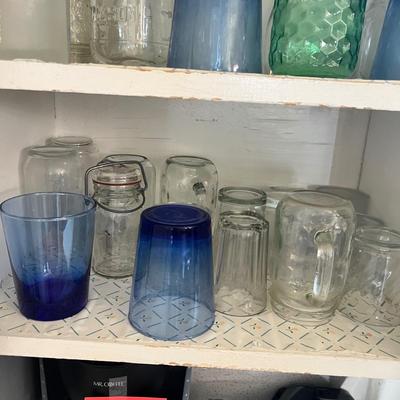 Lot 619 Tumblers