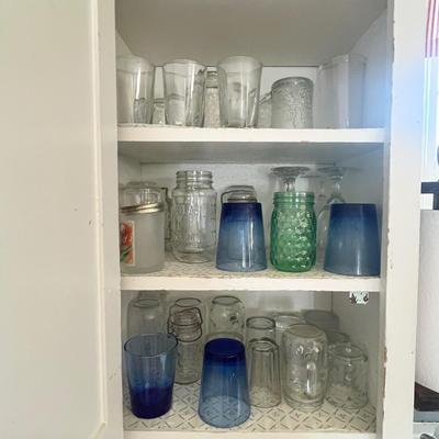 Lot 619 Tumblers